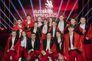 Les 16 participants suisses aux championnats européens des métiers Euro Skills ont remporté 11 médailles. Keystone/SwissSkills/Michael Zanghellini